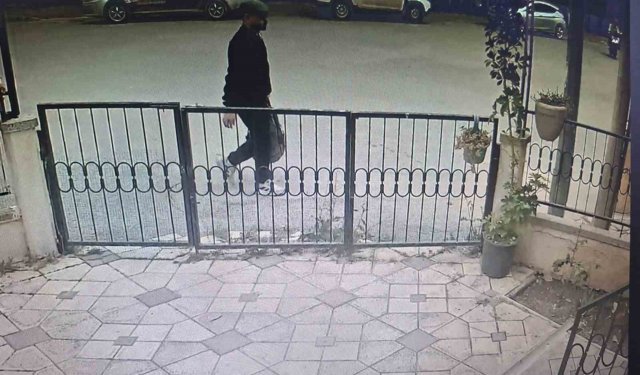 Didim’de film gibi dolandırıcılık: 30 bin Euroyu alıp kaçarken kaza yaptılar
