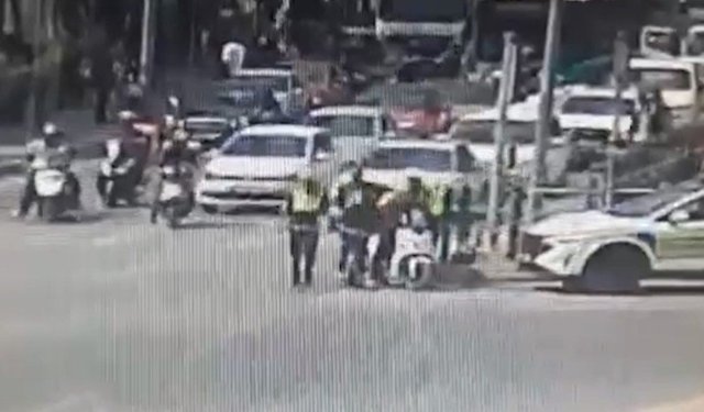 Kayseri’de saniyelerle yarış! Polis heimlich manevrasıyla hayat kurtardı