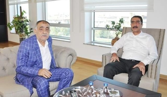 Muzaffer Nasıroğlu kimdir? Ne iş yapıyor? Nereli, kaç yaşında? Eşi kimdir?