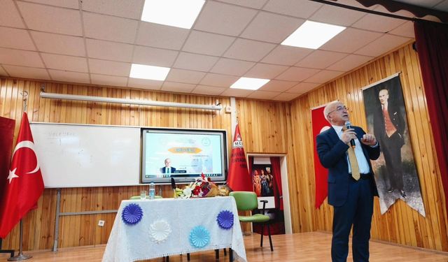 Mamak’ta Kariyer Günleri: Öğrenciler teknoloji vizyonunu dinledi