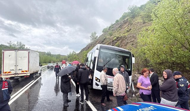 Ankara’da sağanak yağış trafik kazasına neden oldu!