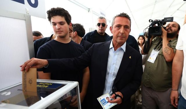 Eski başkan Ali Koç'tan dikkat çeken açıklama: "Atı alan Üsküdar'ı geçmiş vaziyette"