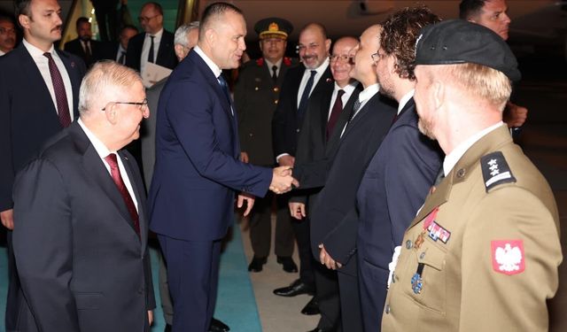 Polonya Cumhurbaşkanı Nawrocki Ankara'da
