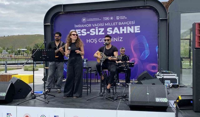 Ankara’da İmrahor Vadisi Millet Bahçesi’ne vatandaşlar akın etti