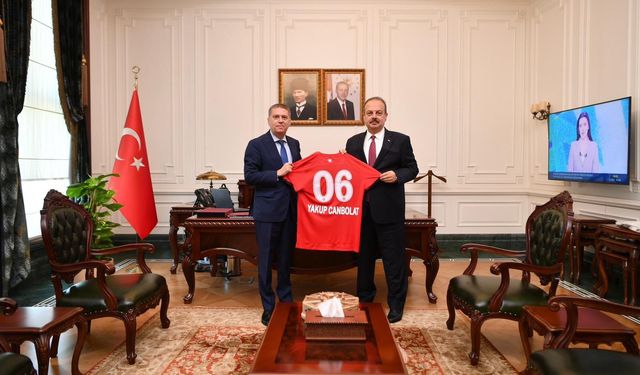 Ankara'nın yeni valisi Canbolat'a ilk spor ziyaretlerinden biri Gençlerbirliği'nden geldi