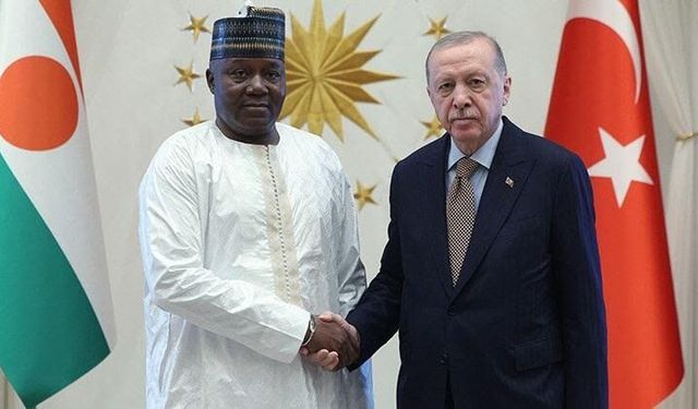 Erdoğan ile Nijer Cumhurbaşkanı Tchiani Ankara’da Bir Araya Geldi