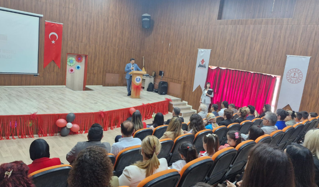 Ankara’da Harezmi Eğitim Modeli Şenliği: Öğrenciler Ürettiklerini Sergiledi
