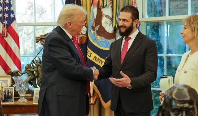 Suriye lideri Eş-Şara Trump ile telefonda görüştü: "Kalan yaptırımlar kaldırılsın"