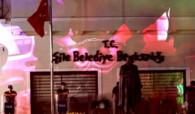 Şile Belediyesi’ne 3. dalga operasyon: 16 şüpheli gözaltına alındı