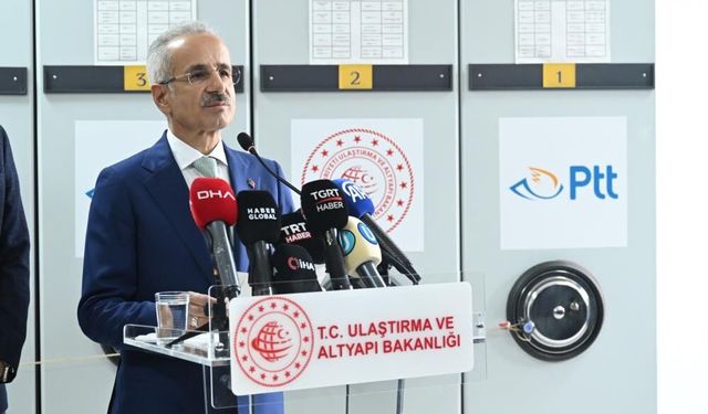 Bakan Uraloğlu duyurdu: 2026 NATO Zirvesi anısına özel pul ve ilkgün zarfı tedavülde!