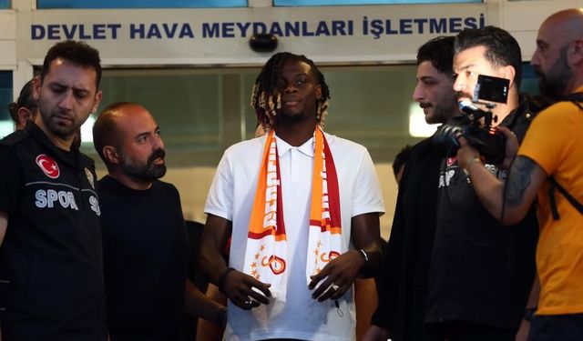 Galatasaray'ın ilk transferi İstanbul'da! Lesley Ugochukwu resmen geldi