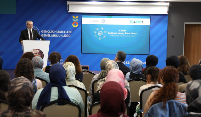 Geleceğin Doktorları Yapay Zekâ Kampında Buluştu! Necdet Ünüvar'dan Dikkat Çeken Mesaj