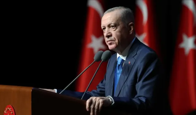 Gözler Suudi Arabistan'da: Cumhurbaşkanı Erdoğan, Bin Selman ve Şahbaz Şerif buluşuyor