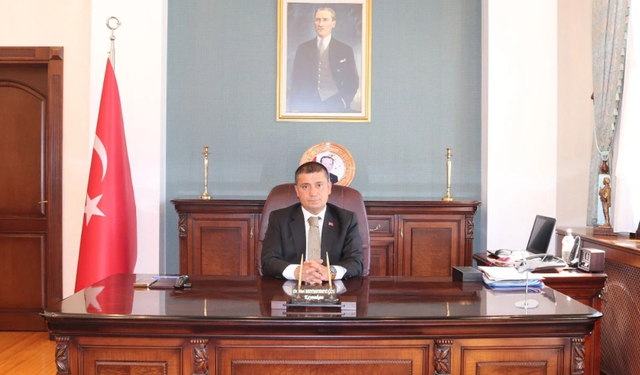 Kızılcahamam Kaymakamlığı’nda görev değişimi: Faruk Erdem göreve başladı