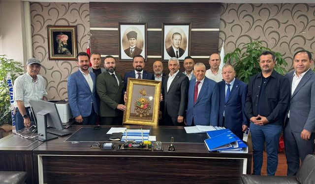 Çankırılı sivil toplum kuruluşlarından Keçiören Belediye Başkan Yardımcısı Mustafa Şen'e ziyaret