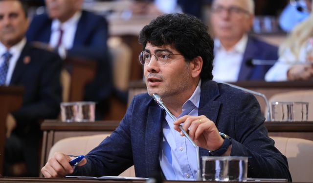 Oğuz Demir kimdir? Oğuz Demir evli mi, eşi kim? Oğuz Demir ekonomist