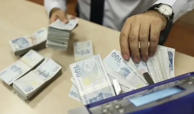 Zamlı maaşların ödeme takvimi belli oldu: SSK, Bağ-Kur ve memur emeklileri ne zaman alacak?