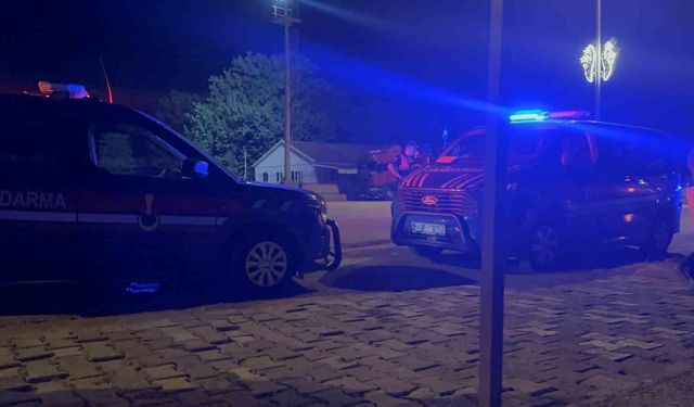 Elazığ'da bıçaklı ve silahlı kavga: 3 kişi yaralandı