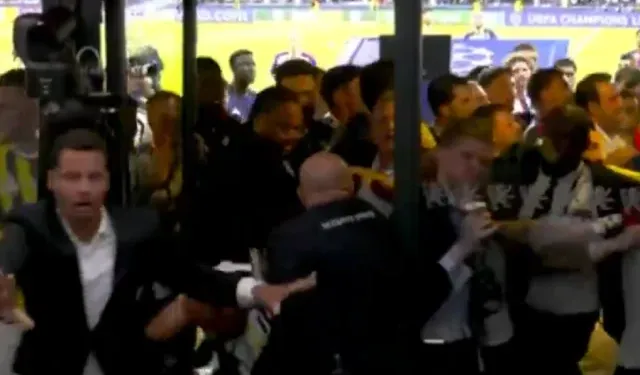 17 yıllık hasret bitti ama zafer gölgede kaldı: Lyon'da tünelde arbede yaşandı!