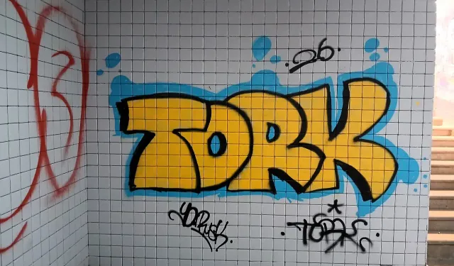 Kuloğlu Alt Geçidi grafiti sanatıyla açık hava galerisine dönüştü