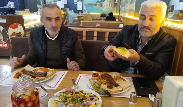 Uzmanlar uyarıyor yaz sıcaklarında ağır yiyecekler tüketmeyin