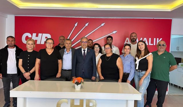 CHP Ayvalık’ta yeni dönem başladı: Yönetimde görev dağılımı belli oldu
