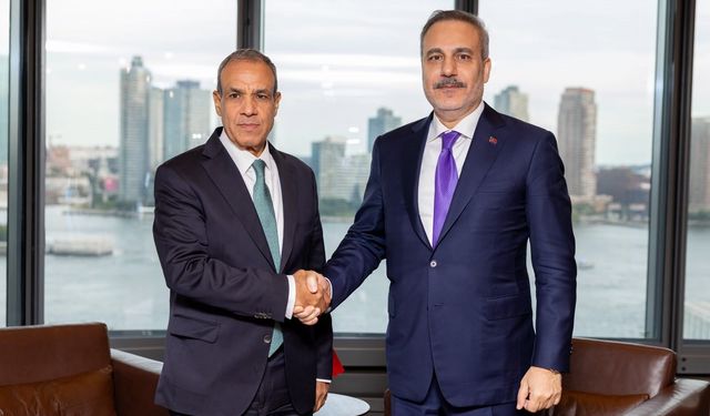 Hakan Fidan, Mısırlı mevkidaşıyla Türkevi’nde görüştü