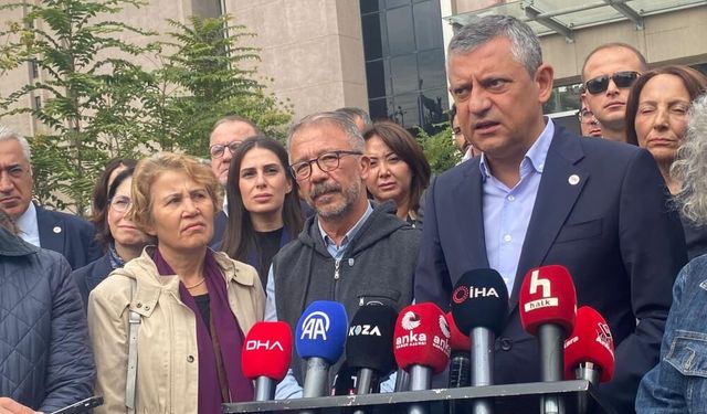 Özgür Özel Ankara'da gar saldırısı davasını takip etti: "İnsanlığa karşı işlenmiş bir suçtur"