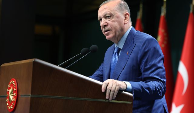 Cumhurbaşkanı Erdoğan’dan fon krizi açıklaması: Finansal sistemimize sirayet etmiş herhangi bir risk mevzubahis değildir