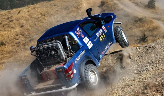 Ankara Offroad Yarışı nefes kesti