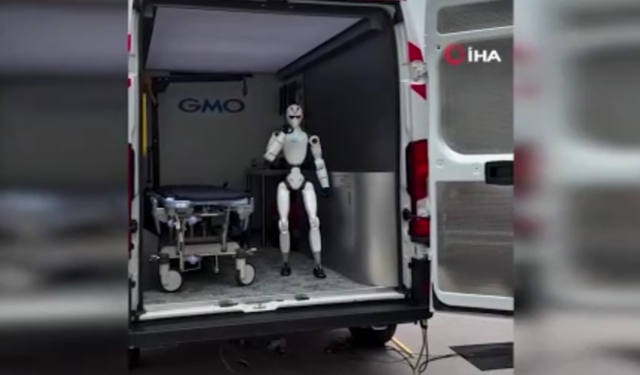 Robotların da ambulansı oldu! Japon şirketinden insansı robotlara mobil servis