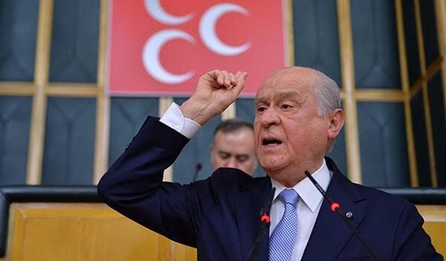 Bahçeli’den Türk Dil Bayramı mesajı: “Türkçeyi korumak ve gelecek kuşaklara aktarmak ortak sorumluluğumuzdur”