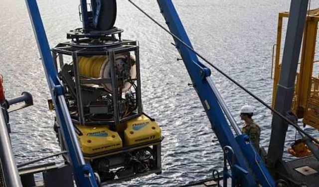 Girne’de batan yolcu gemisinde arama kurtarma çalışmaları sürüyor: MSB’den 7 gemi ve 6 hava aracıyla destek