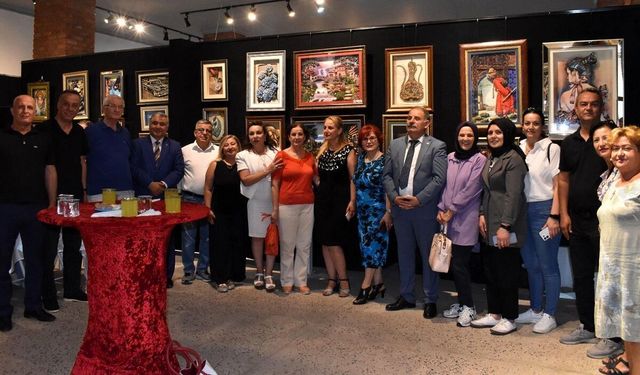Gülay Hazer’in sanat emeği sergiyle taçlandı: Ustadan çırağa sanatın izleri