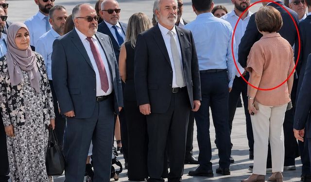 İsmi sonra okununca protokole arkasını döndü: Didim’de törende gerginlik