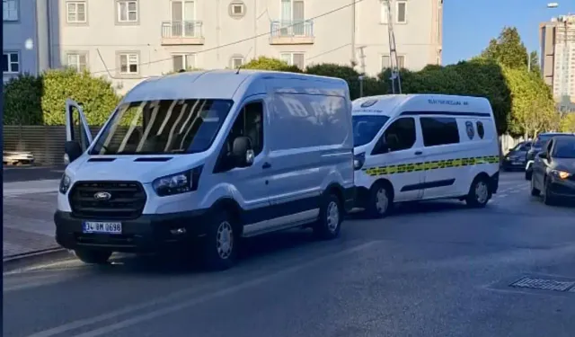 İş yerinin önünde bulundu! Çantanın içinden el bombası çıktı