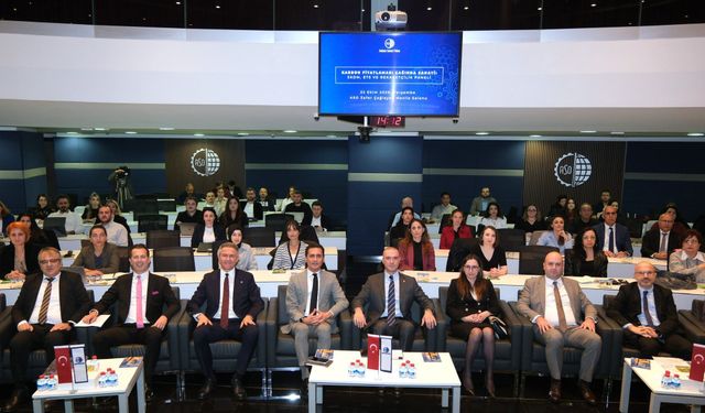 Ankara'da sanayinin yeşil dönüşümü masaya yatırıldı: Rekabet gücü nasıl korunacak?