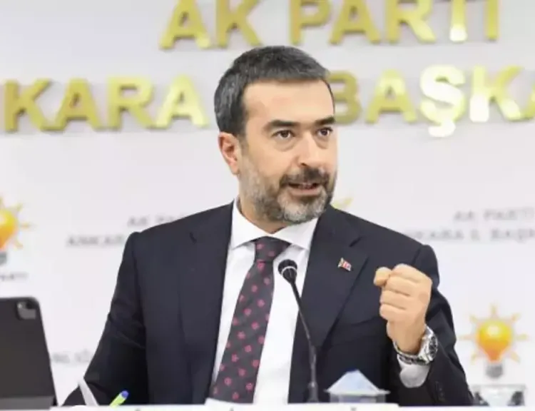 Hakan Han Özcan’dan gazeteciye ‘AKP’ tepkisi: “Ben sana İso diyor muyum”