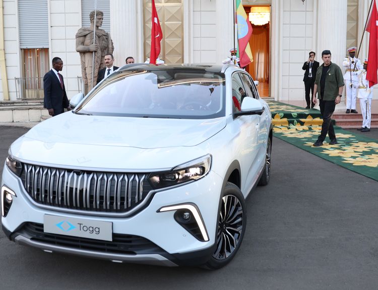 Cumhurbaşkanı Erdoğan’dan Etiyopya Başbakanı’na TOGG sürprizi