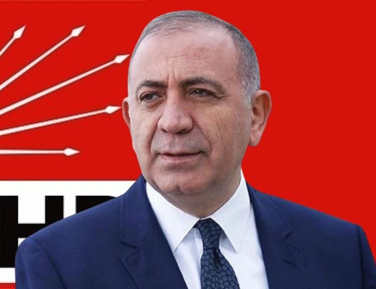 Gürsel Tekin’den baklava kutusu göndermesi: “Milletin önünde aç!”