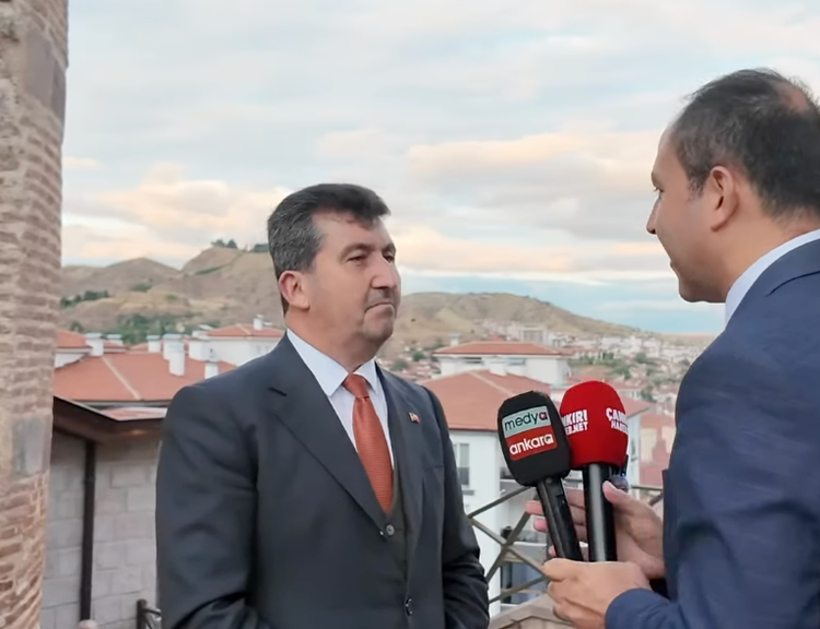 ASBÜ Rektörü Arıcan Çankırı’da eğitimin geleceğini değerlendirdi
