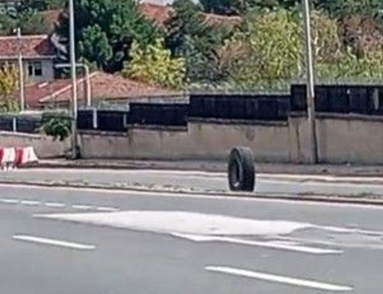 Ankara'da şaşkına çeviren olay! Seyir halindeki EGO otobüsünün lastikleri koptu