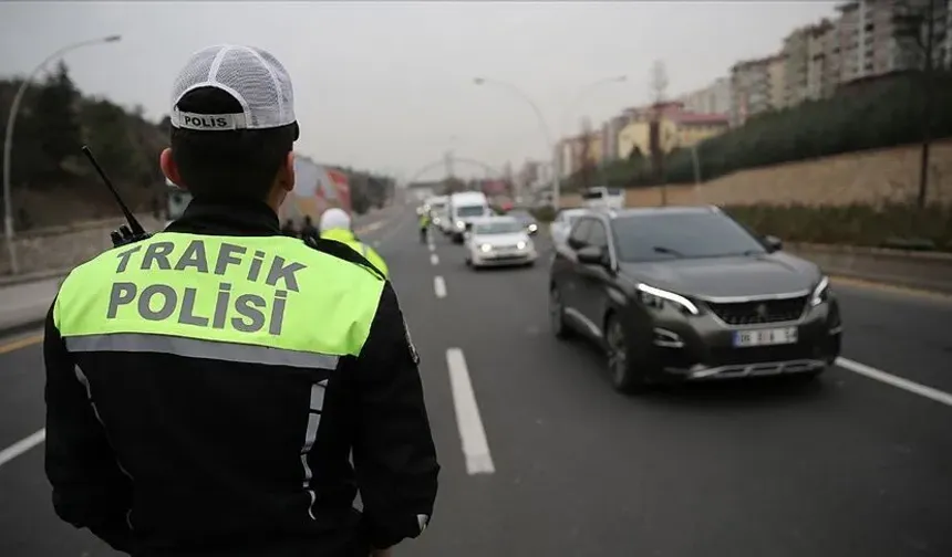 Ankara’da Emniyeti duyurdu: Yılbaşında bu yollar araç trafiğine kapatılacak