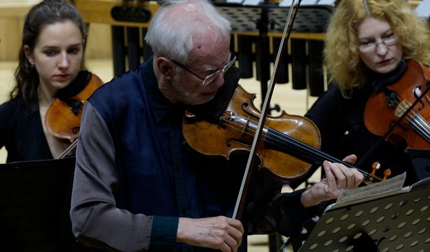 Keman sanatçısı Gidon Kremer, Ankara'da konser düzenledi