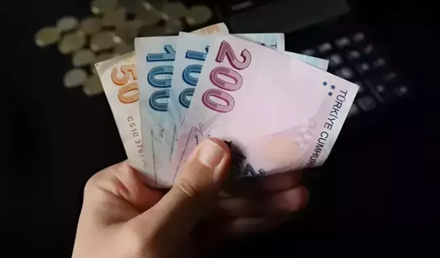 Emekli ikramiyesi ödemeleri için kritik haftalar! İkili ödeme sistemi neden gündemde?