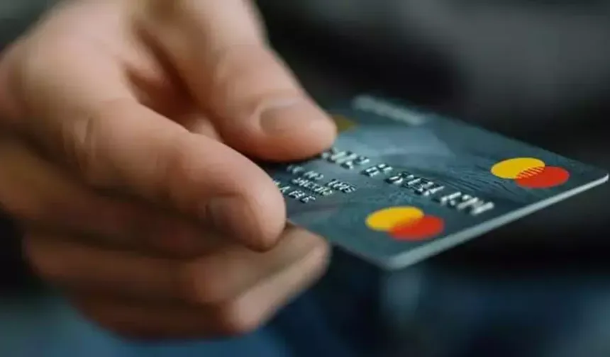 Tepkilere yol açmıştı... Kredi kartı düzenlemesinde geri adım!