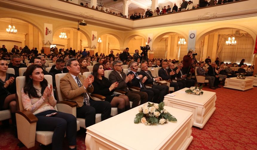 Yusuf Dikeç ve Şevval İlayda Tarhan Tecrübelerini Ankara'da paylaştı