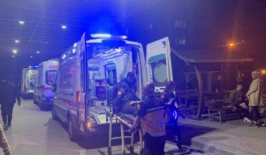 15 yaşındaki kızların kavgasında bıçaklar ortaya çıktı