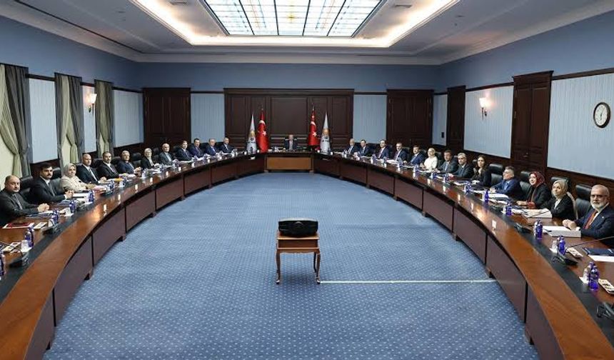 AK Parti MKYK gündemi yoğun: Önemli konular ele alınacak!