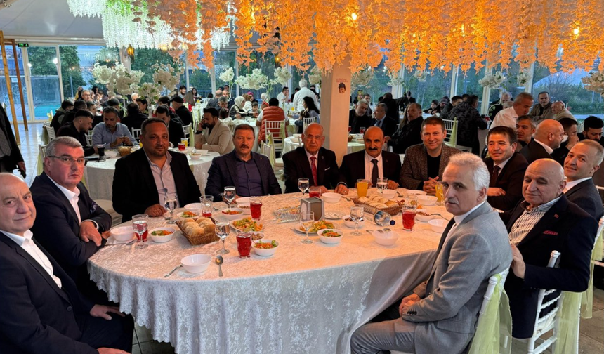 Ankara esnafı birlik ve beraberlik gecesinde buluştu